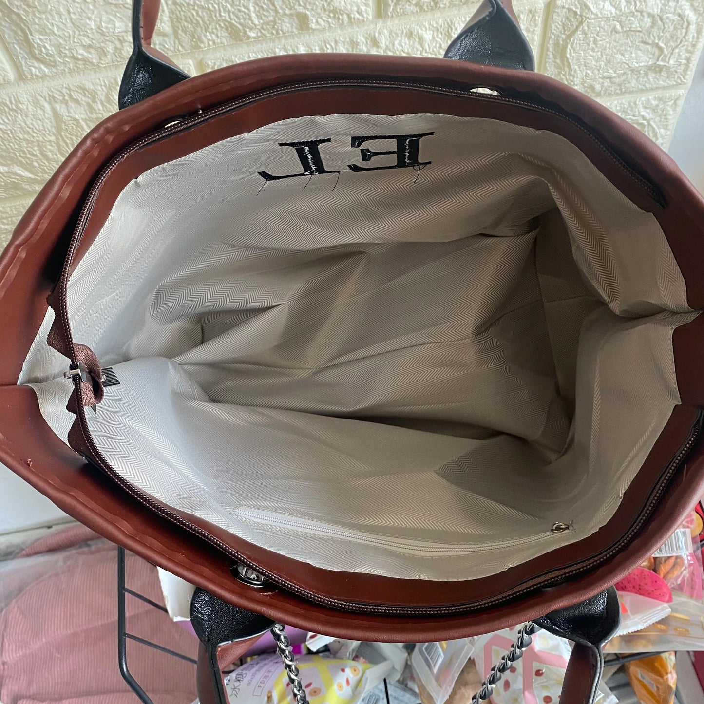Large Capacity Striped Shoulder Bag