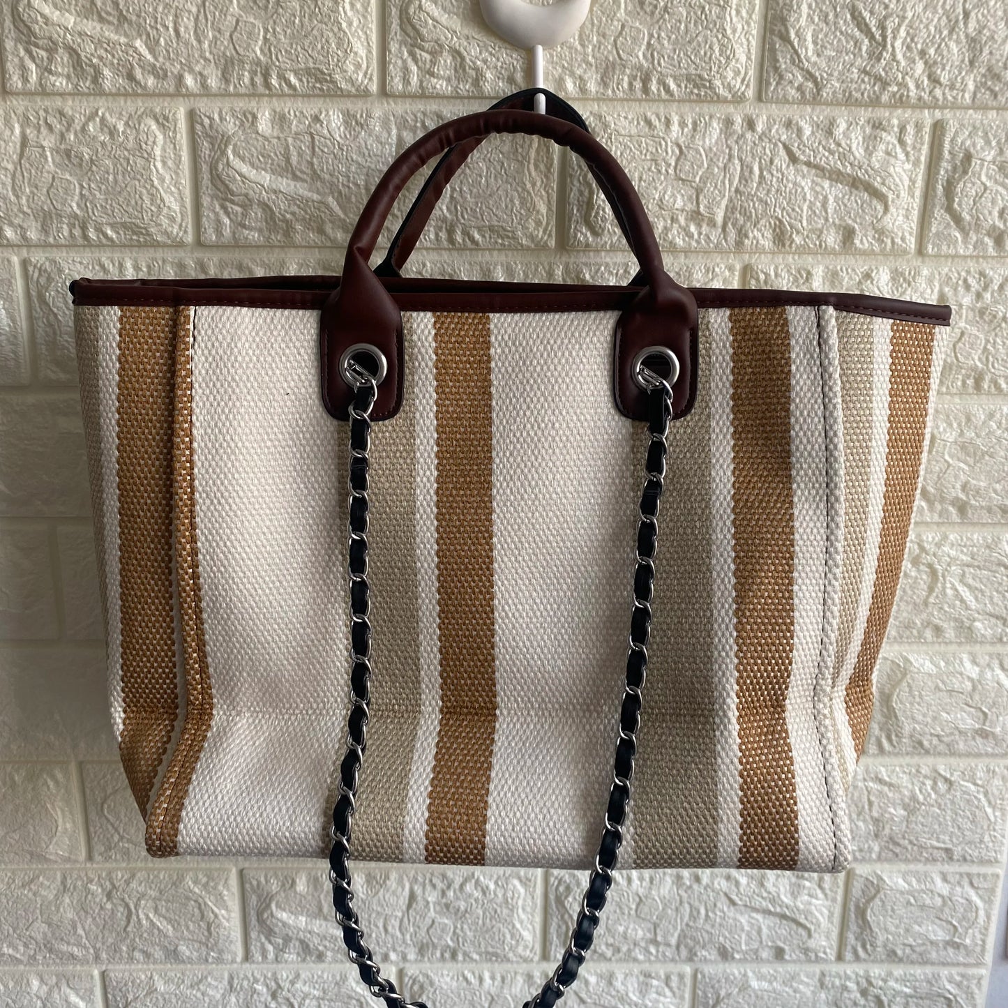 Large Capacity Striped Shoulder Bag